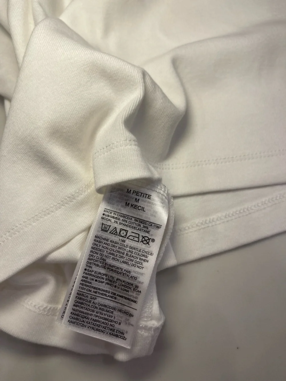 NWOT GAP Sleeveless Mock Neck Tank Top - White - Picture 10 of 12